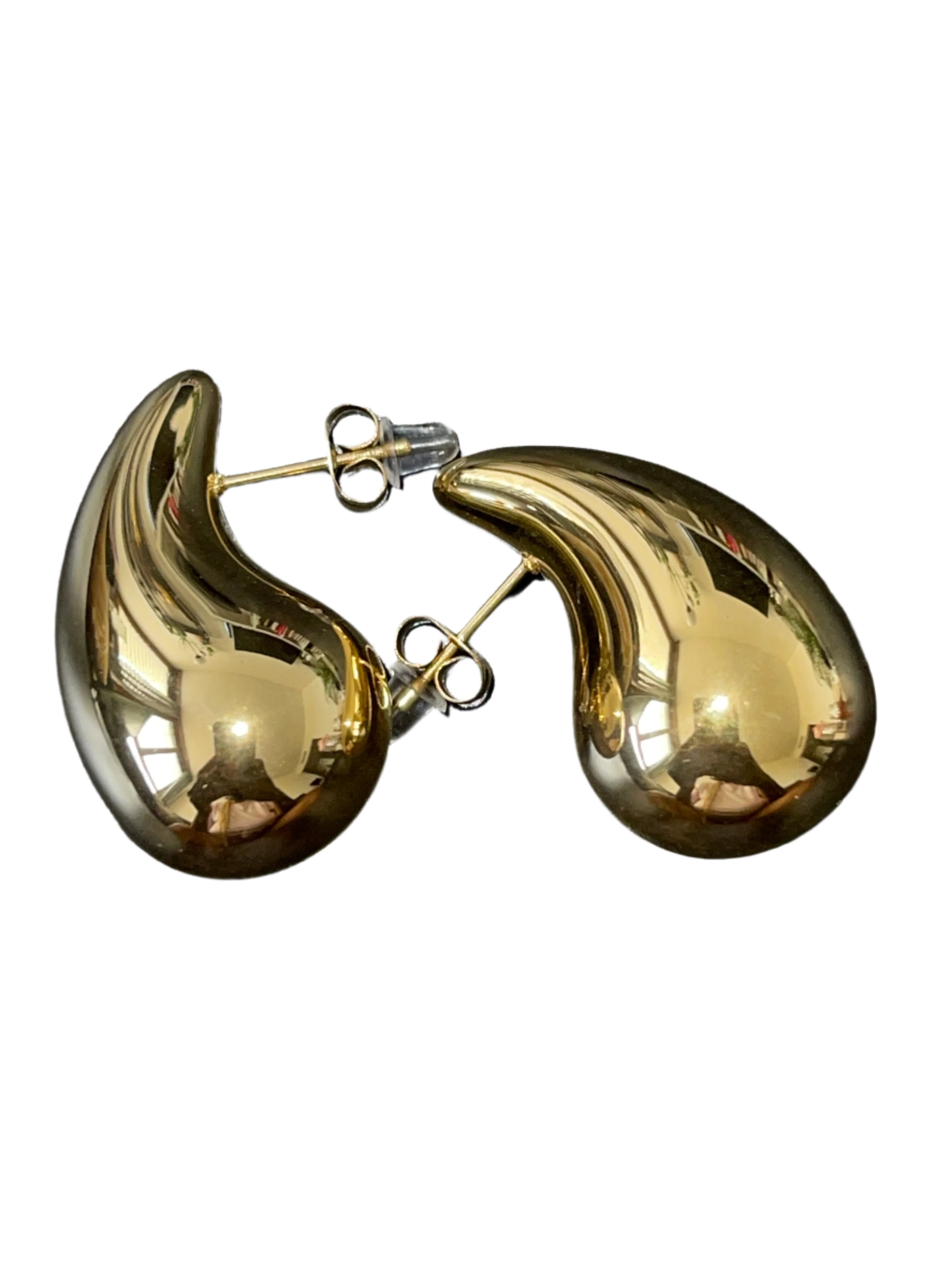BRIELLE chunky Tear Drop Earrings in 18k gold plating, stainless steel, tear drop design.