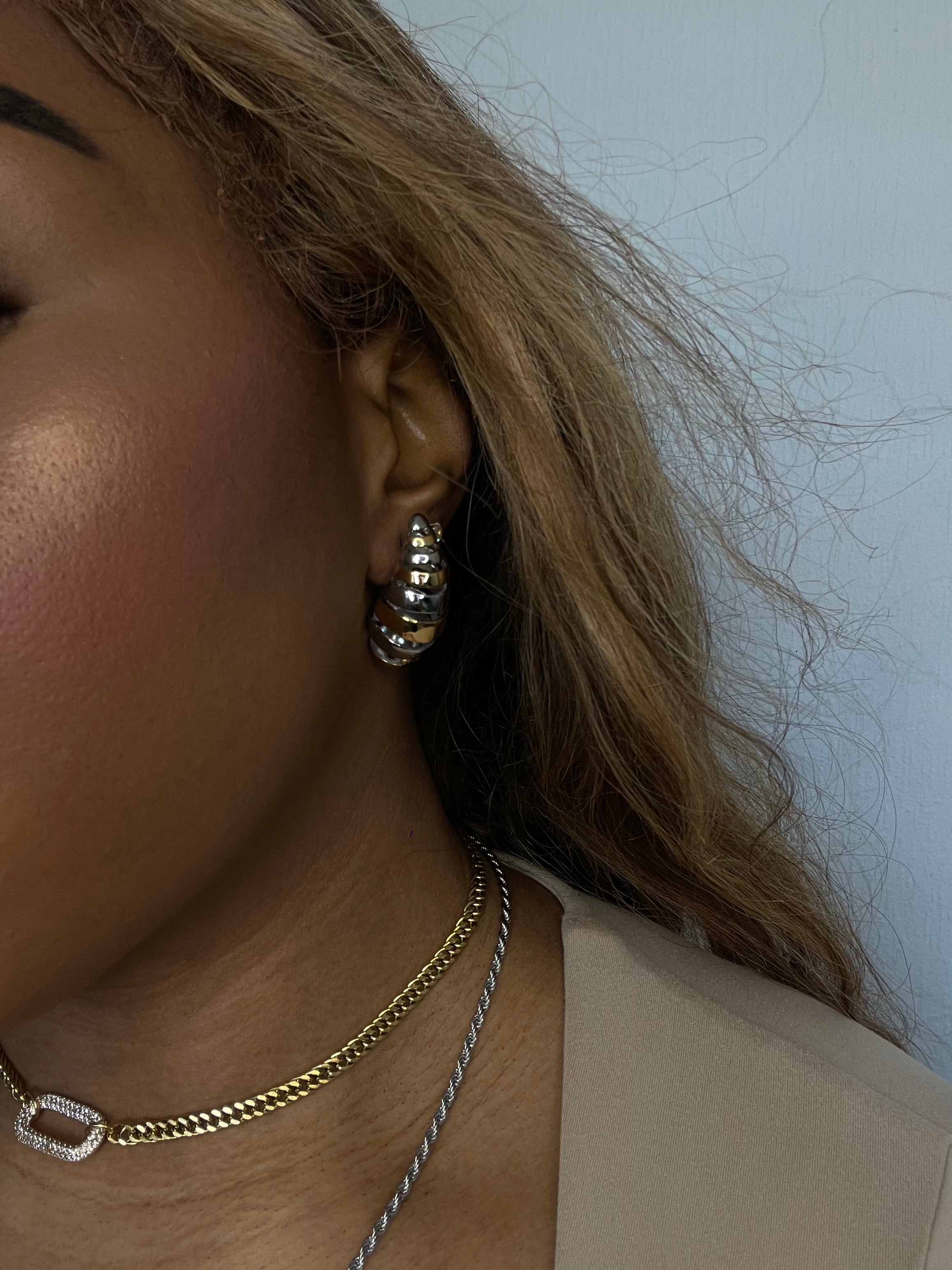 Boucles d'oreilles goutte d'eau torsadées JANICE