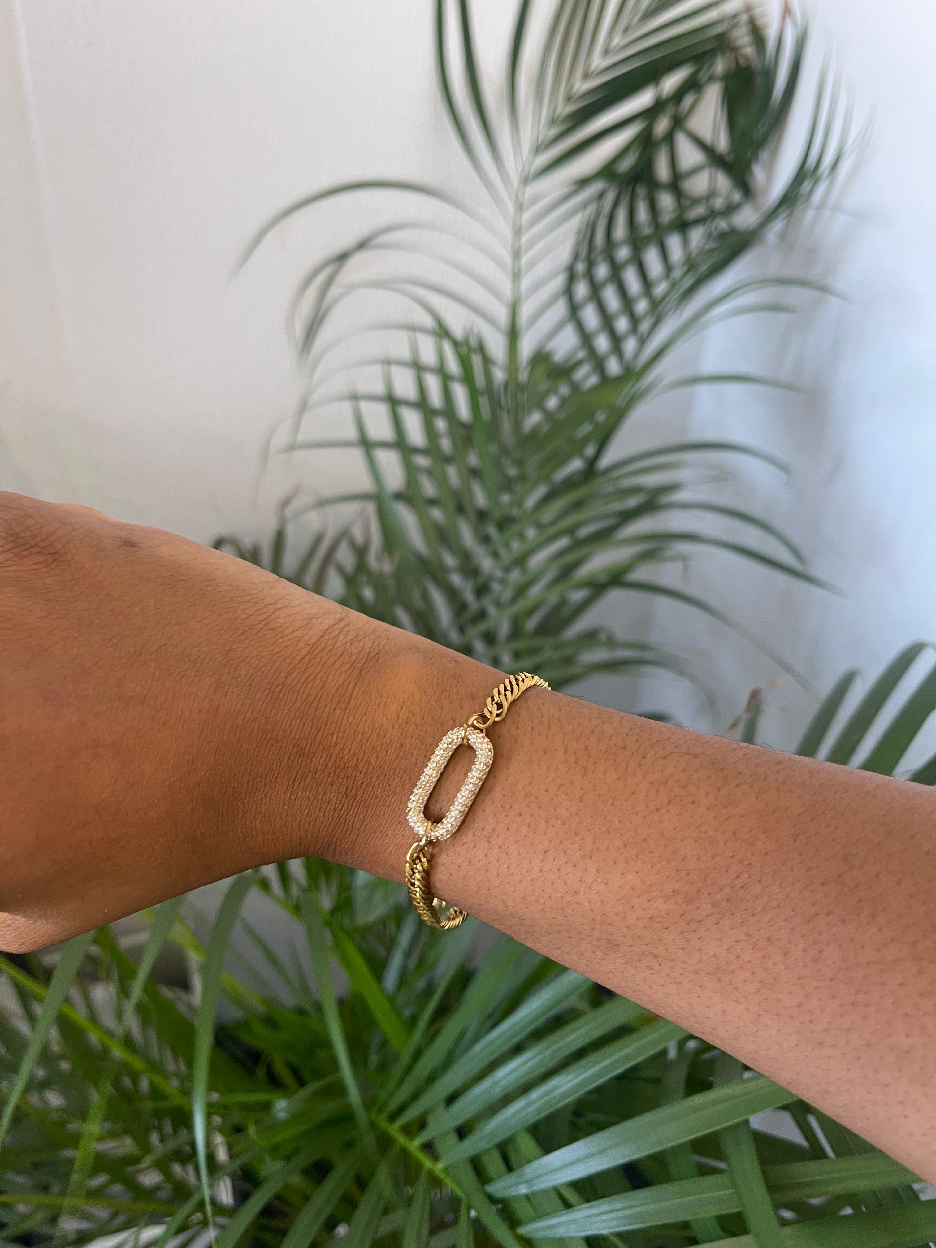 gold bracelet ZELDA on hand