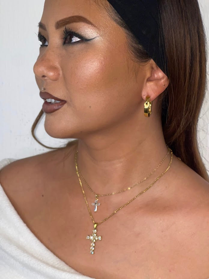 The Connection Between Jewelry and Feminine Energy