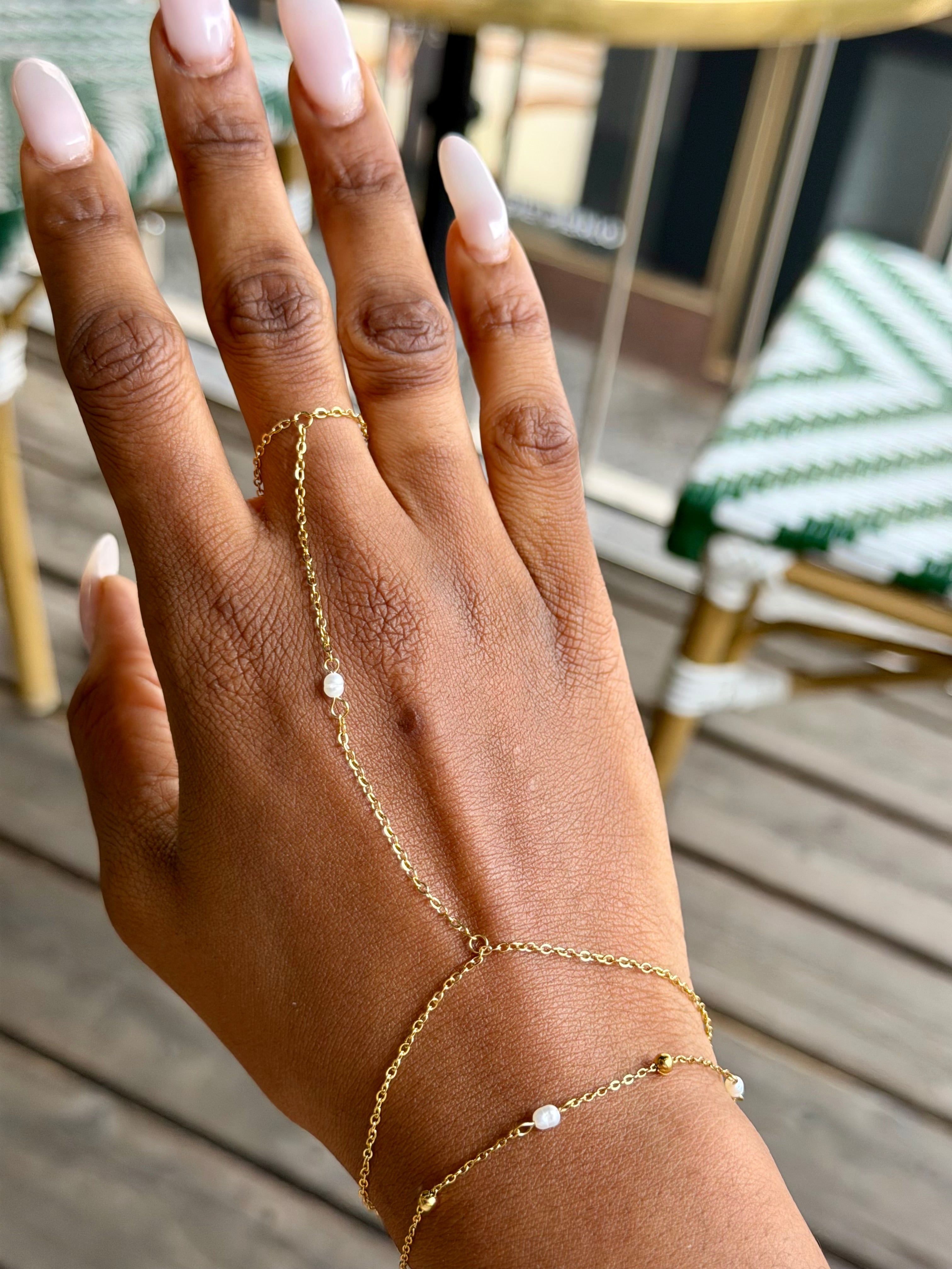 BRENDA Hand Chain