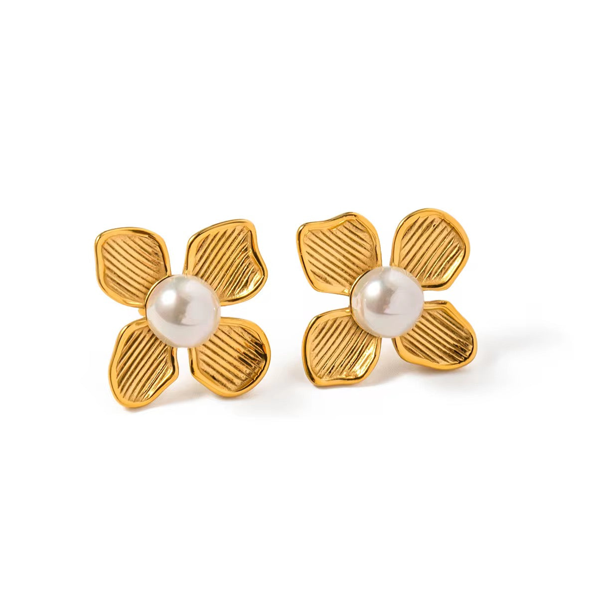 CAMELIA earrings