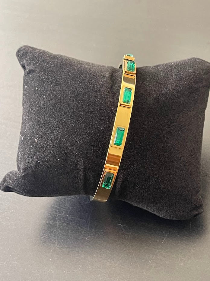 TAYLOR Bangles